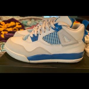 Military Blue Jordan 4’s